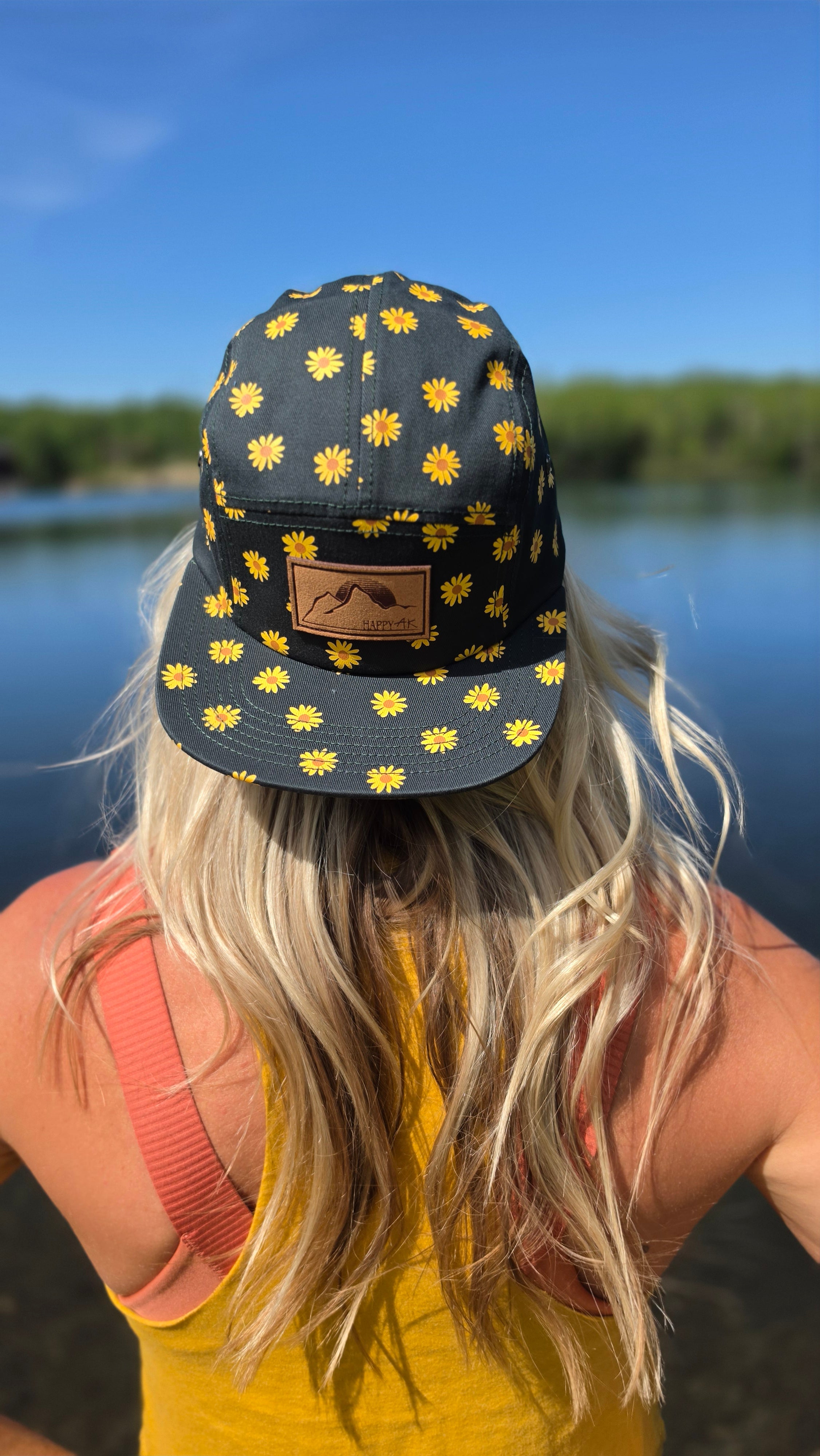 Daisies Camper Hat