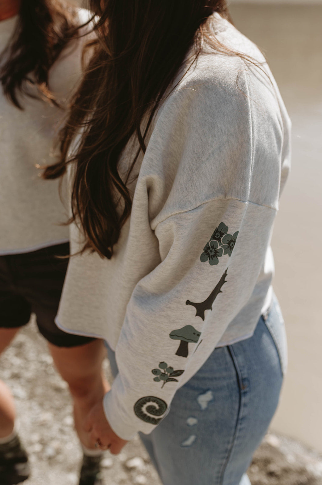 Oversized "Alaska Nature" Midi Sweatshirt